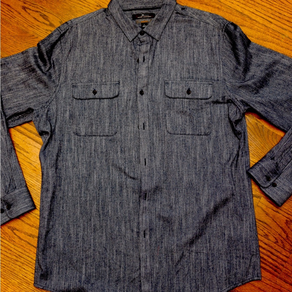 Marc Anthony grey large men’s shirt